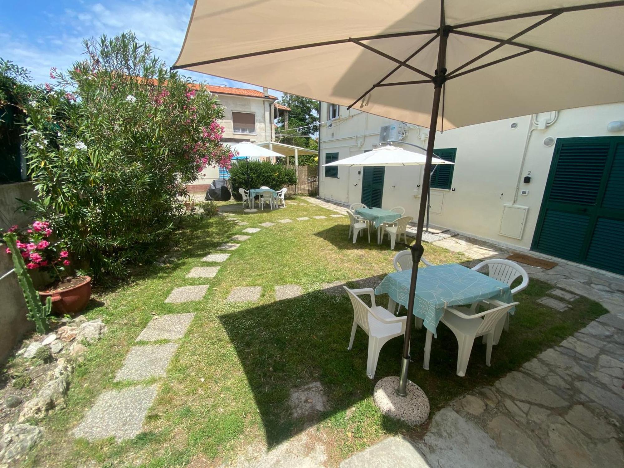 Le Tre Isolette A 200M Dal Mare Appartement Marina Di Pisa Buitenkant foto